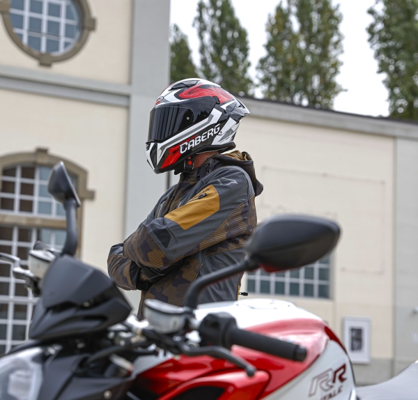 Caberg Helm | Drift Evo II | Jamara | schwarz/weiß-rot